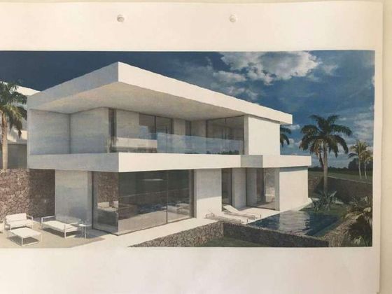 Foto 2 de Casa en venta en Chío - Chiguergue de 4 habitaciones con piscina y jardín