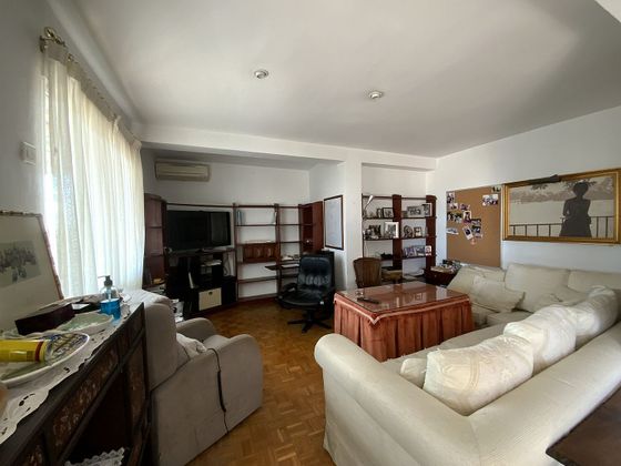 Foto 2 de Ático en venta en El Higueral - La Merced de 3 habitaciones con terraza y garaje