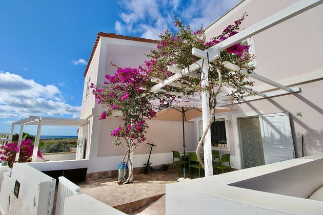 Foto 1 de Venta de dúplex en avenida Los Abrigos de 3 habitaciones con terraza y piscina