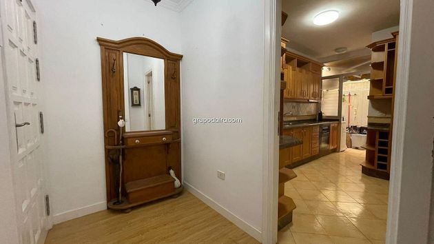 Foto 2 de Pis en venda a La Cuesta - Gracia - Finca España de 4 habitacions amb terrassa i garatge