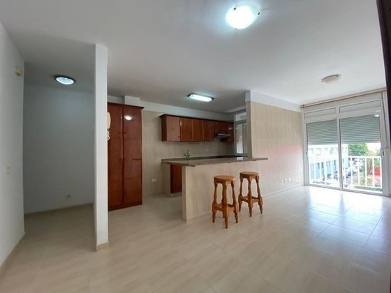 Foto 1 de Piso en venta en calle Sabino Berthelot de 2 habitaciones con garaje y balcón