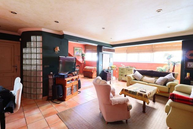 Foto 2 de Àtic en venda a El Pla de Sant Josep - L'Asil de 1 habitació amb terrassa i aire acondicionat