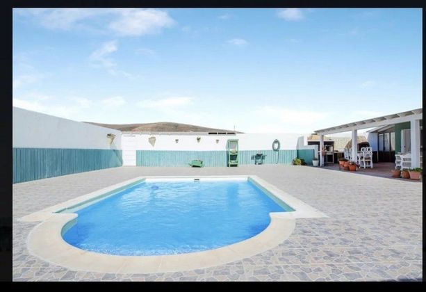 Foto 2 de Casa en venda a Tefía-Tetir de 4 habitacions amb terrassa i piscina