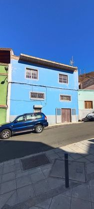 Foto 1 de Casa adosada en venta en calle Alegranza de 4 habitaciones con terraza y garaje