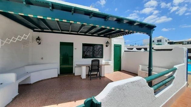 Foto 2 de Venta de piso en calle Rociega de 2 habitaciones con terraza y piscina