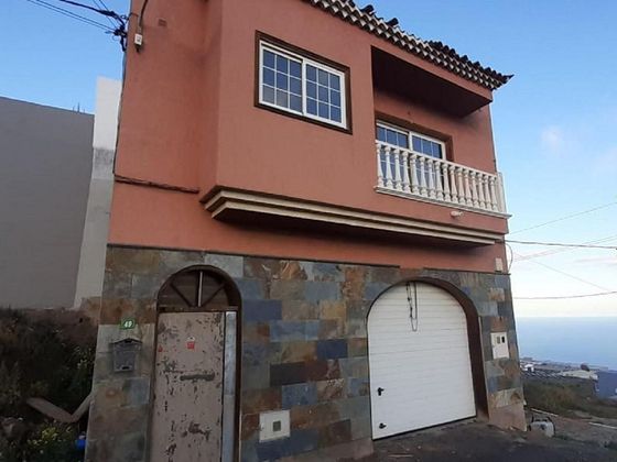 Foto 1 de Casa en venda a travesía Candelaria Segunda de 3 habitacions amb terrassa i garatge