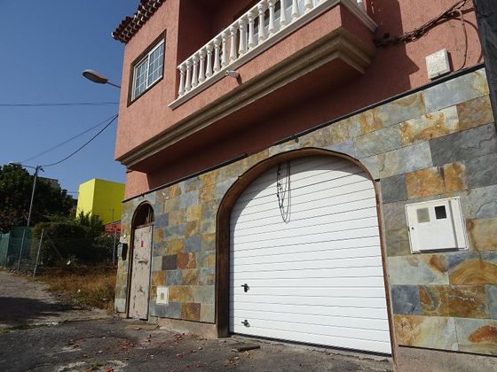 Foto 2 de Casa en venda a travesía Candelaria Segunda de 3 habitacions amb terrassa i garatge