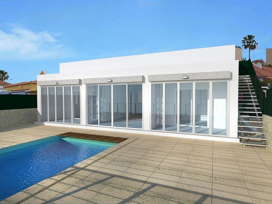 Foto 1 de Xalet en venda a avenida De Gran Canaria de 3 habitacions amb terrassa i piscina