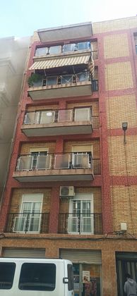 Foto 2 de Pis en venda a Carrús Est - Camí dels Magros de 3 habitacions amb balcó