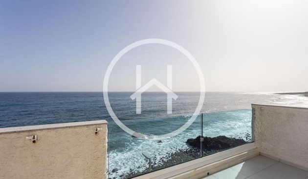 Foto 1 de Casa en venda a Güímar de 4 habitacions amb terrassa i balcó