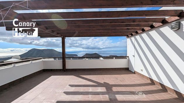 Foto 2 de Casa en venta en Chayofa - Las Camellas de 3 habitaciones con terraza y piscina