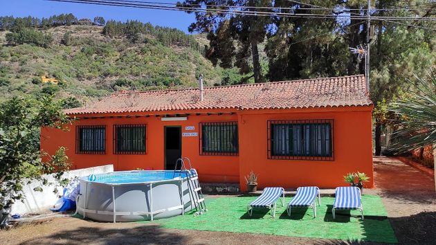 Foto 2 de Xalet en venda a Vega de San Mateo de 4 habitacions amb terrassa i jardí