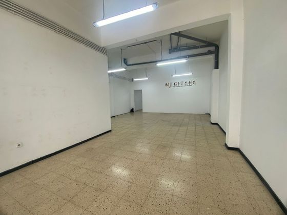 Foto 1 de Local en alquiler en calle Agustina de Aragón de 136 m²