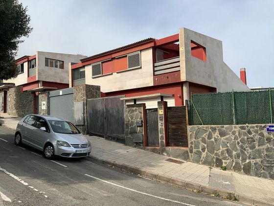 Foto 1 de Casa en venta en calle Arquitecto Fermin Suarez Válido de 5 habitaciones con terraza y garaje