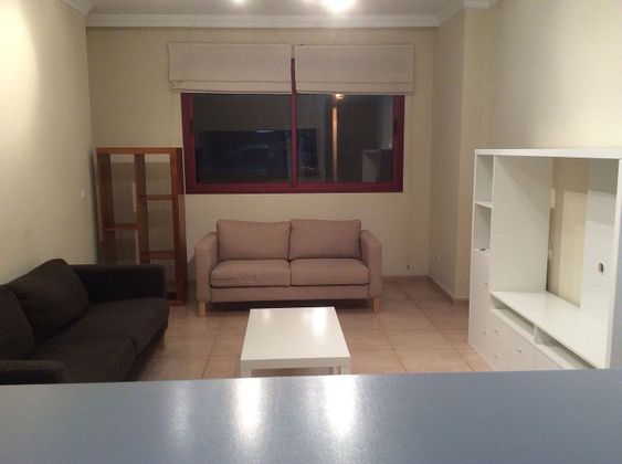Foto 1 de Pis en lloguer a Arenales - Lugo - Avenida Marítima de 1 habitació amb mobles i ascensor