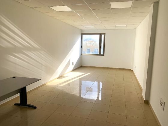 Foto 2 de Alquiler de oficina en calle Lomo de Guillén de 43 m²
