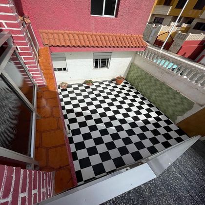 Foto 1 de Casa adossada en venda a La Garita - Marpequeña de 8 habitacions amb terrassa