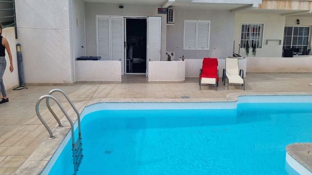 Foto 1 de Piso en venta en Puerto Rico de 3 habitaciones con terraza y piscina