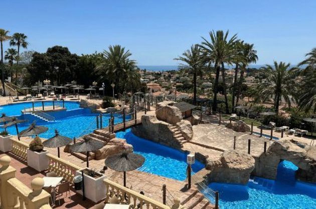 Foto 2 de Casa en venda a Zona Levante - Playa Fossa de 1 habitació amb terrassa i piscina