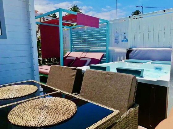 Foto 2 de Dúplex en venda a San Antonio - Las Arenas de 2 habitacions amb terrassa i piscina