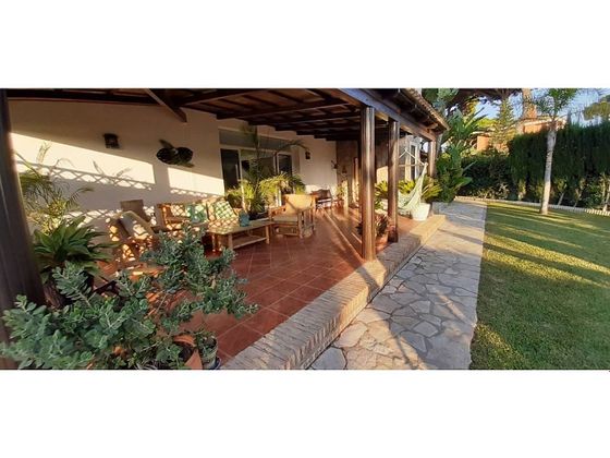 Foto 2 de Casa en venda a Vistahermosa  - Fuentebravía de 4 habitacions amb piscina i garatge