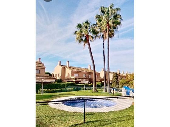 Foto 1 de Casa en venda a Vistahermosa  - Fuentebravía de 4 habitacions amb piscina i garatge
