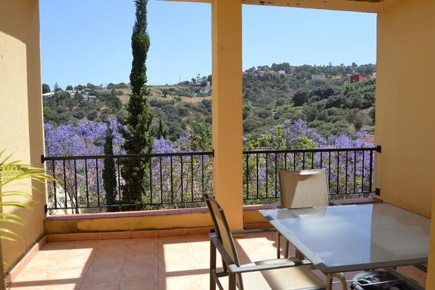 Foto 1 de Àtic en venda a calle Montebravo de 3 habitacions amb terrassa i jardí