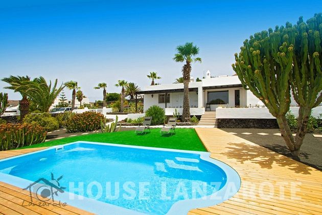 Foto 2 de Xalet en venda a Conil - Vega del Tegoyo de 3 habitacions amb terrassa i piscina