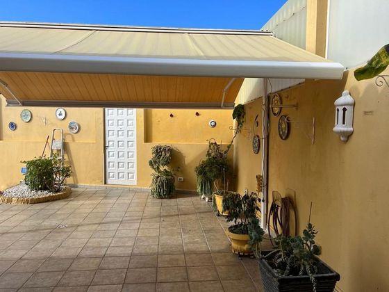 Foto 2 de Xalet en venda a Playa Jardín de 4 habitacions amb terrassa i piscina