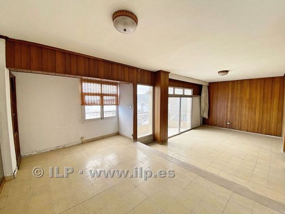 Foto 2 de Piso en venta en Santa Cruz de la Palma de 4 habitaciones con balcón y ascensor