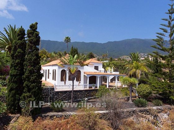 Foto 1 de Casa en venda a Breña Alta de 4 habitacions amb terrassa i garatge