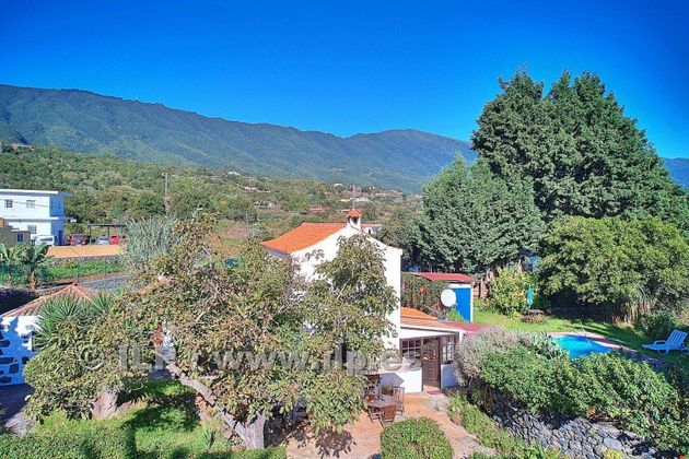 Foto 1 de Xalet en venda a Breña Baja de 4 habitacions amb terrassa i piscina