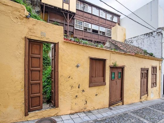 Foto 2 de Xalet en venda a Santa Cruz de la Palma de 3 habitacions amb terrassa i jardí