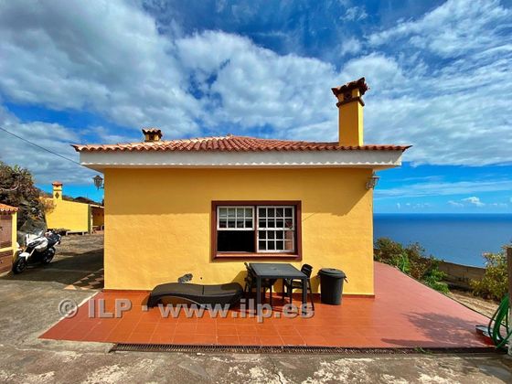 Foto 2 de Chalet en venta en Villa de Mazo de 4 habitaciones con terraza y piscina