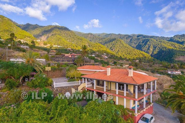 Foto 1 de Xalet en venda a Santa Cruz de la Palma de 6 habitacions amb terrassa i jardí