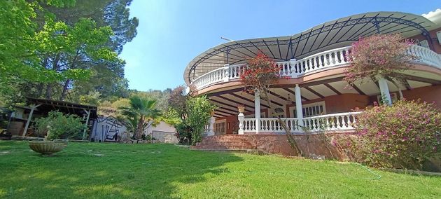Foto 2 de Chalet en venta en Vall d´Uixó (la) de 6 habitaciones con terraza y piscina