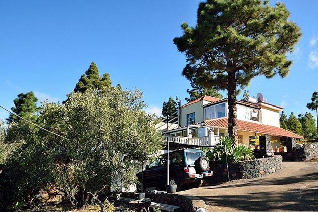 Foto 2 de Chalet en venta en calle De la Barquita de 5 habitaciones con terraza y piscina