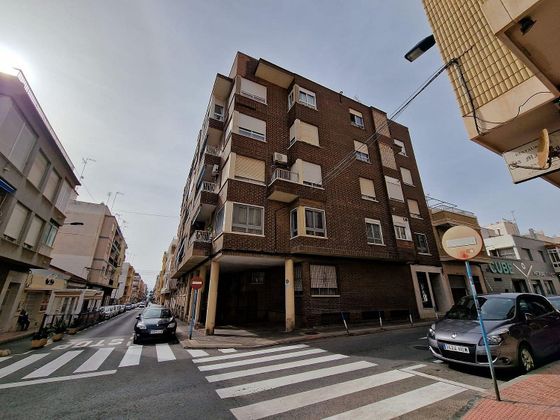 Foto 2 de Piso en venta en calle San Pascual de 4 habitaciones con balcón y ascensor