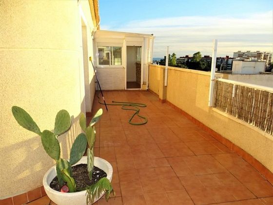 Foto 2 de Ático en venta en calle Villa Madrid de 2 habitaciones con terraza y aire acondicionado