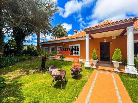 Foto 1 de Xalet en venda a Guamasa - El Ortigal - Los Rodeos de 4 habitacions amb terrassa i jardí