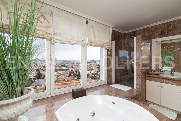 Foto 2 de Xalet en venda a Escaleritas de 5 habitacions amb terrassa i piscina