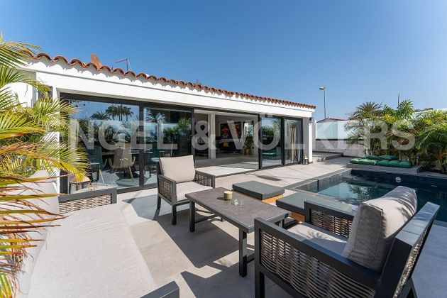 Foto 2 de Xalet en venda a Playa del Inglés de 3 habitacions amb terrassa i piscina