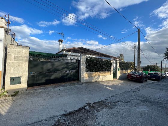 Foto 1 de Xalet en venda a calle Lanjaron de 2 habitacions amb terrassa i garatge