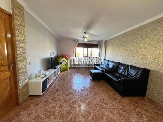 Foto 1 de Piso en venta en Vecindario-Los Llanos de 3 habitaciones y 85 m²