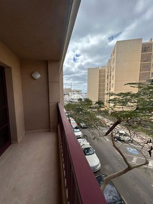 Foto 1 de Venta de piso en Centro - Arrecife de 3 habitaciones con balcón y ascensor