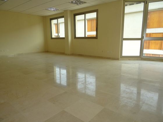 Foto 1 de Oficina en lloguer a La Salle - Cuatro Torres de 70 m²