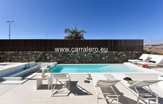 Foto 2 de Venta de chalet en Maspalomas - Las Meloneras de 5 habitaciones con terraza y piscina