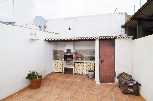 Foto 2 de Chalet en venta en Santa Cruz de la Palma de 2 habitaciones con terraza y garaje