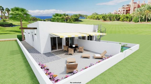 Foto 2 de Casa en venda a Centro - Alcazares, Los de 2 habitacions amb terrassa i piscina