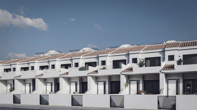 Foto 1 de Casa adosada en venta en Valle del Sol - Rio Park de 2 habitaciones con terraza y piscina